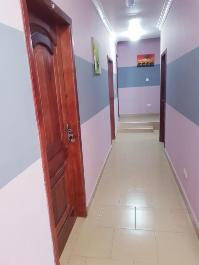 Queen'S Hill Lodge Gbawe Екстериор снимка